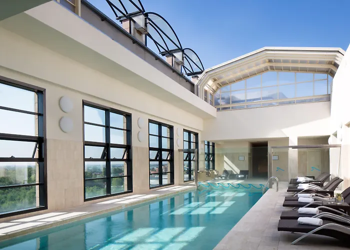 Starhotels Grand Milan